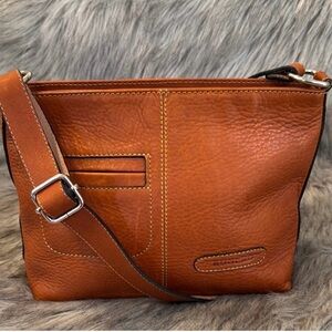Amazing Condition Rugero Crossbody Leather Bag